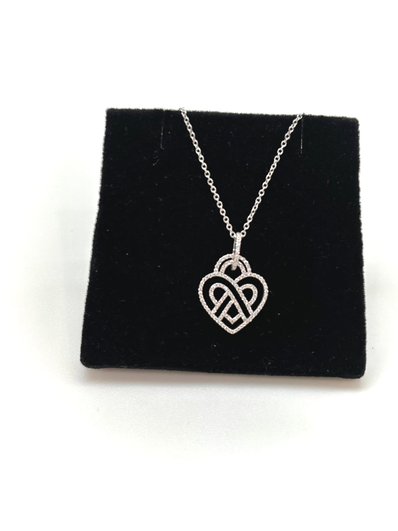 POIRAY COLLIER COEUR ENTRELACE DIAMANTS
