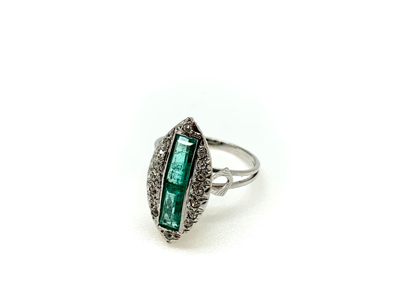 BAGUE MARQUISE EMERAUDES DIAMANTS