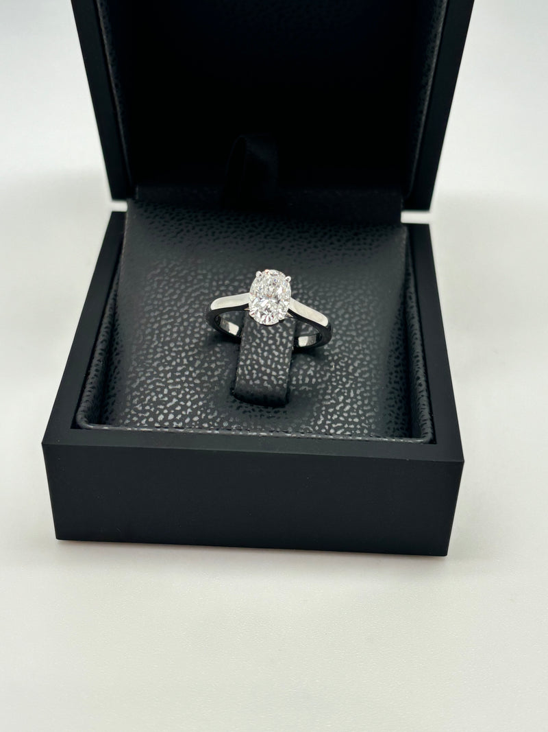 SOLITAIRE DIAMANT OVALE 1,35ct